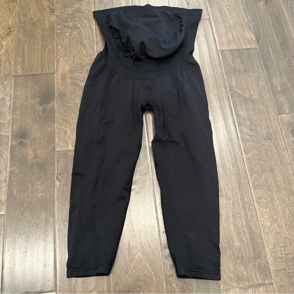 Belly Bandit Black Crop Legging size L